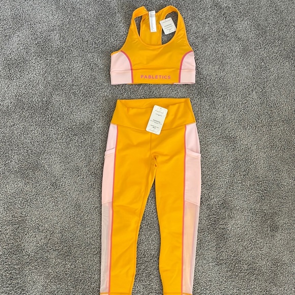 Fabletics Other - Brand new workout set